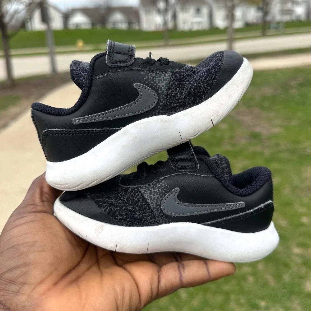 Nike Flex Contact Toddler Boy Sneakers Size 7‎ Black Shoes